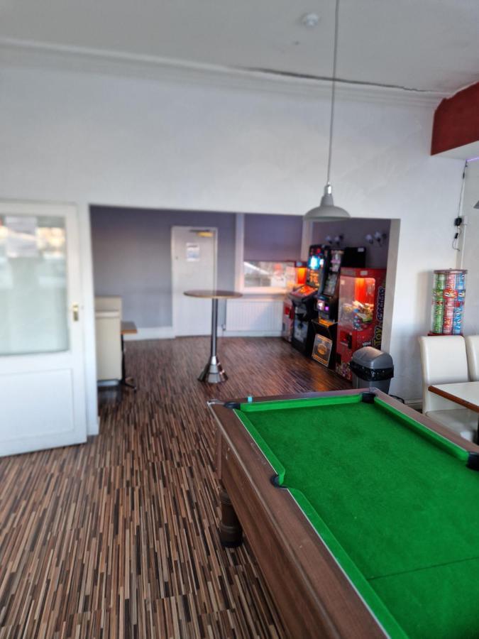 Myroomz Hollingdales 2*