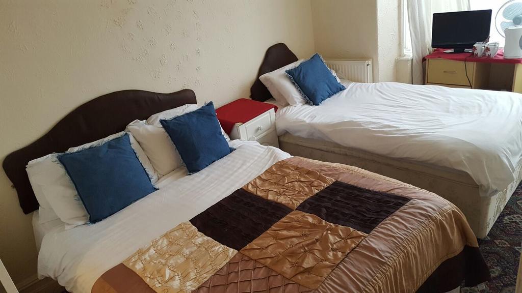 Myroomz Hollingdales Hotel Blackpool