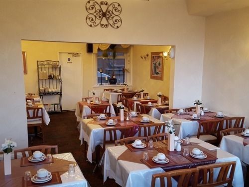 Hotel Myroomz Hollingdales 2*